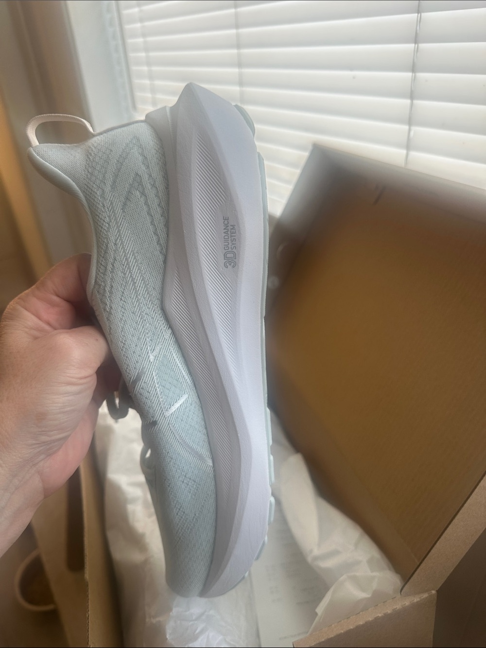 Women’s White Athletic Running Shoe with Cushioned Support - Picture 3 of 5